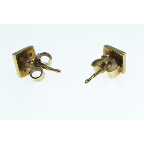 90 - Pair of 9ct gold & diamond ear studs of diamond shape, gross weight 1.76 grams