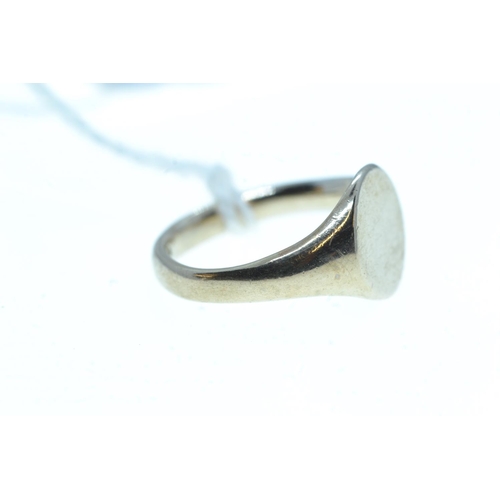 97 - 9ct gold signet ring, unmarked to front, size L, 4.3 grams