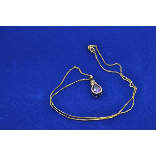 106 - 9ct gold & amethyst pendant & chain, circumference of chain 440mm, gross weight 2.96 grams