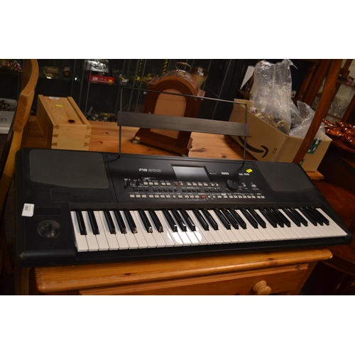 285 - Korg PA 300 professional arranger keyboard