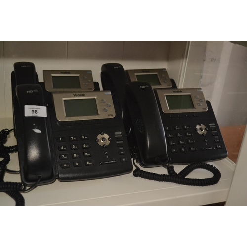 98 - 4x Yealink T23G IP phones. No power supplies. POE compatible. Factory reset.