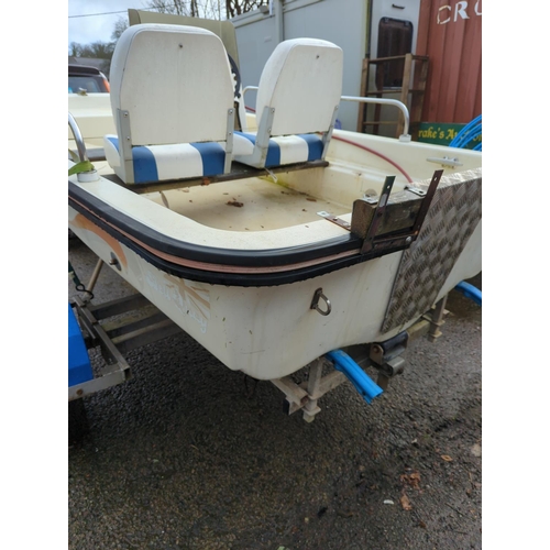 125 - 3m long Dellquay Dory double skin speed boat. No motor. Boat trailer shown in photograph is not part... 