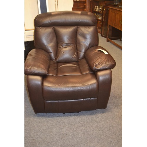 591 - Real Leather Luxurious riser recliner very clean very comfortable RRP £2000 +