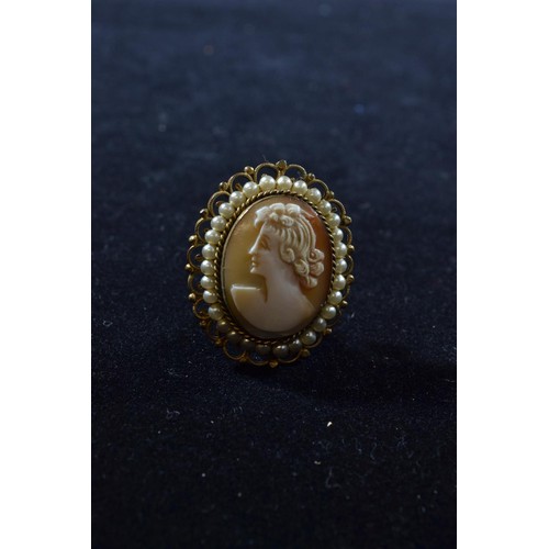 178 - 9ct gold & cameo brooch, steel pin, height 48mm, gross weight 12 grams, together with a gilt &am... 