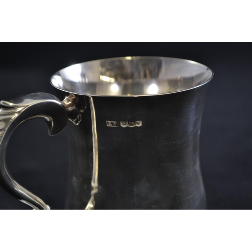 220 - Silver tankard, maker EV, Sheffield 1963, height 11.7cm, 358 grams