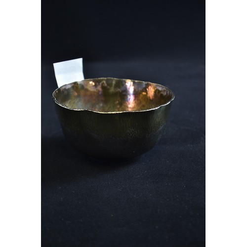 226 - Britannia 958 standard silver hammered bowl, maker BKS, London 1982, diameter 11cm, 212 grams