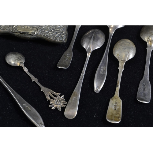 256 - Five HM silver teaspoons & a HM silver small fork, gross weight 152 grams, together with a HM si... 