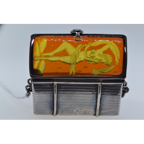 269 - Silver & amber trinket box, the amber top carved with a classical maiden, 5.5cm wide, 40.82 gram... 