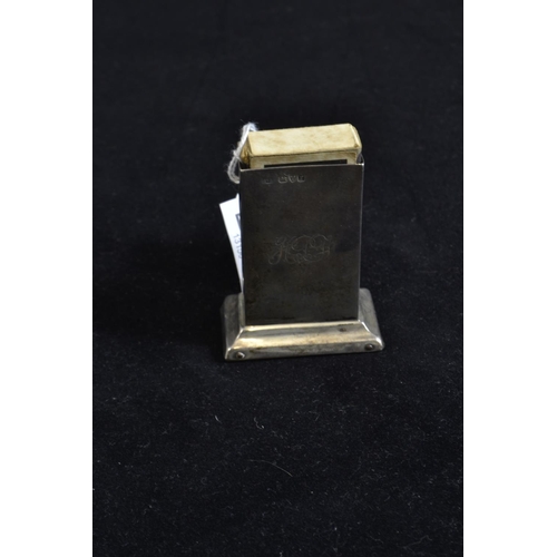 274 - Silver table match box holder with photo frame, maker GY & Co, Chester 1911, height 7cm, weighte... 