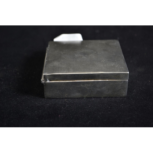 276 - Square silver cigarette box, maker's mark rubbed, Birmingham 1926, 8.5cm wide, wood lined, gross wei... 