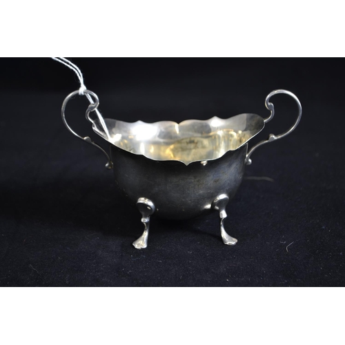 281 - Twin-handled sugar bowl, maker's mark rubbed, Birmingham 1903, width 14.5cm, 102 grams