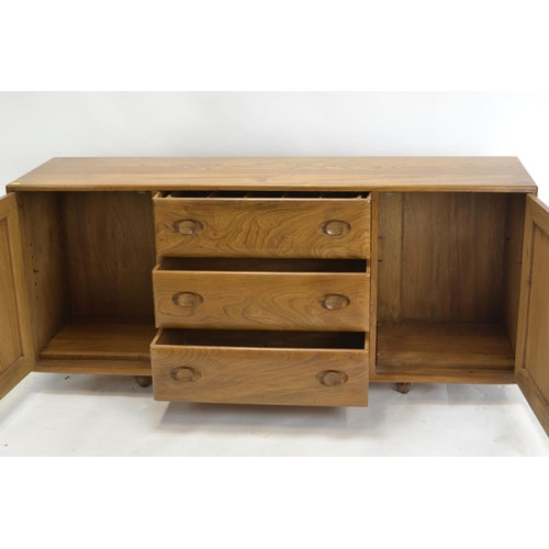 444 - Ercol model 455 Windsor sideboard, in elm. With 3 drawers (inc. cutlery insert) & 2 cupboards. W... 