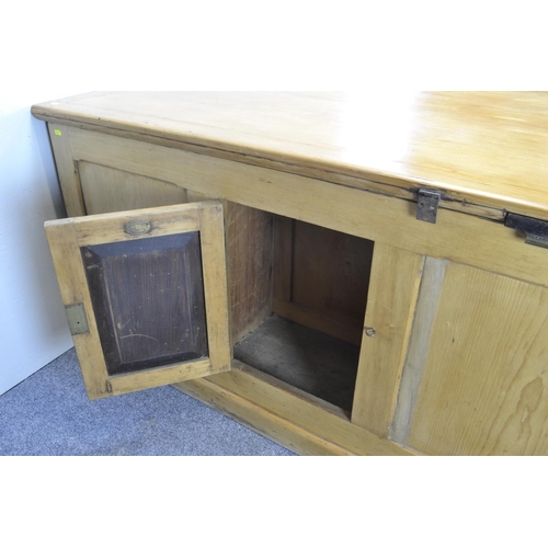 456 - Early C20 pine partners desk. With 8 drawers to each side, and side cabinet. w121cm L152cm h76cm