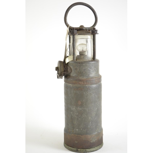 413 - Oldham Lantern automatic type 220Volt direct current PA No.16012