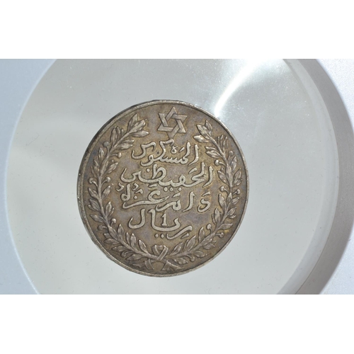 284 - Morocco, 5 Dirhams 1331 (1913) & 10 Dirhams 1329 (1911) - 900 grade silver