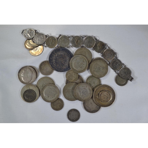 286 - Collection of mostly pre-1947 British & some world silver coins, gross weight 131.1 grams