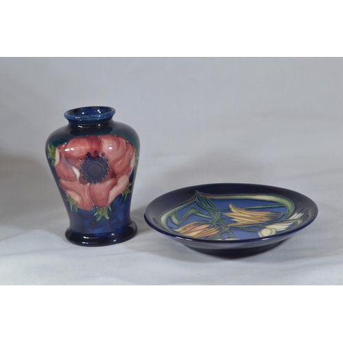 350 - Small William Moorcroft 'Anemone' vase, height 9cm, together with a Moorcroft 'Loch Hope' pin dish, ... 