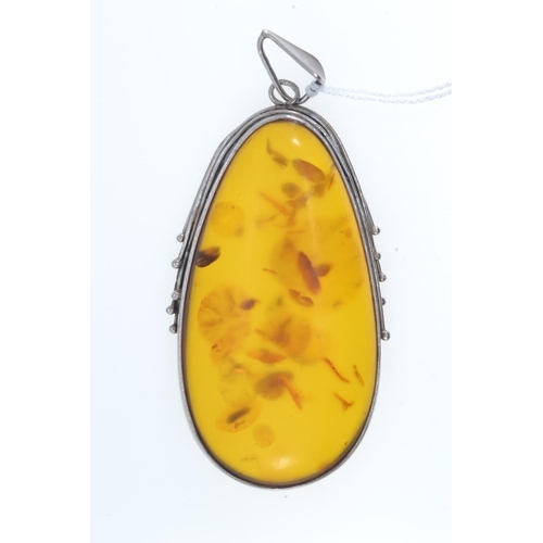 195 - Large silver & amber pendant, length including bale 87mm, 30 grams