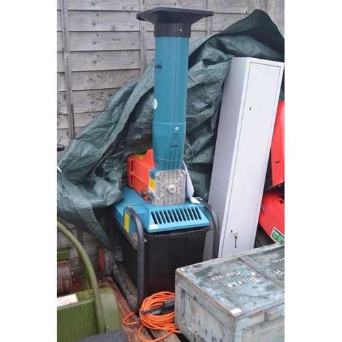 196 - Makita DSH2301 electric shredder. Non-runner, for spares & repair.&nbsp;