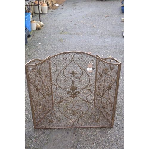 216 - Folding fire screen. H78cm