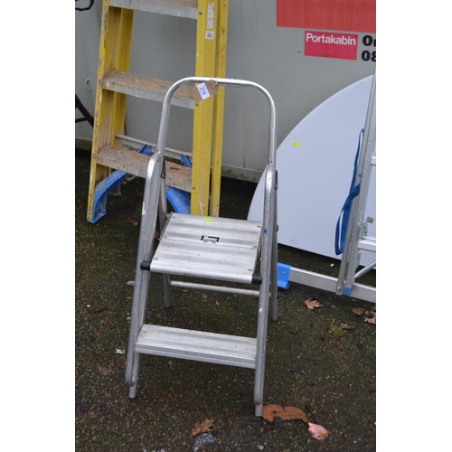 219 - Small Abru 2 step folding ladder