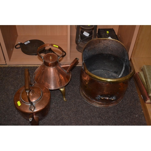 Lot 708       