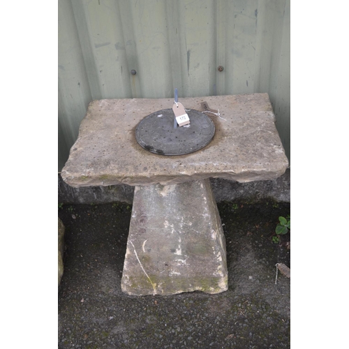 101 - Staddle stone base sundial. H58cm. W62cm