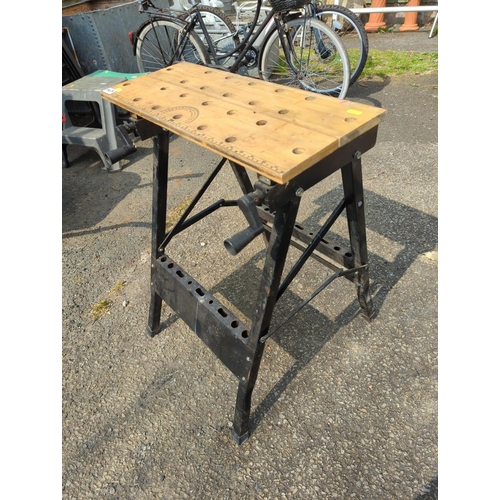 86a - Folding work bench