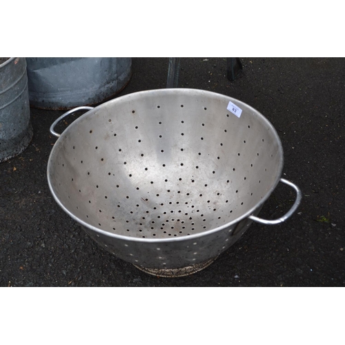 83 - Very large colander. 47cm diameter.