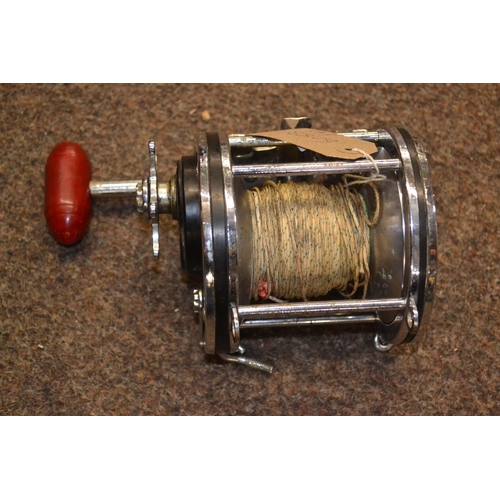 392 - Penn Senator 9/0 fishing reel