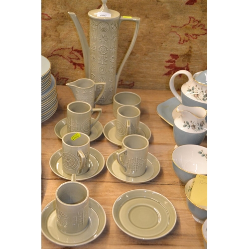 400 - Portmeirion by Susan Williams-Ellis six setting coffee set (missing one cup)