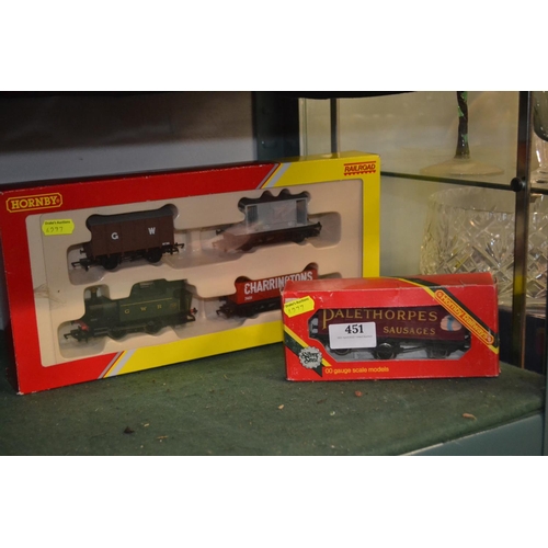 451 - Hornby railroad set r2670 + R670 boxed wheel van. 