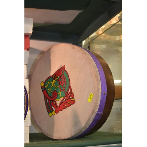 452 - Bodhrán with painted design to skin. D30cm