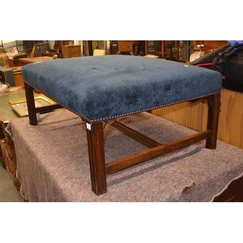 763 - Large footstool upholstered in navy blue velvet, W101 x D70 x H42cm