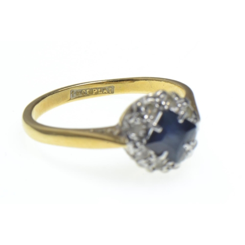 1 - 18ct gold cluster ring set with 0.4ct central sapphire & moissanite, size L, 3 grams