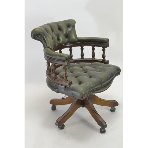 739 - Button backed green leather chesterfield style captains chair