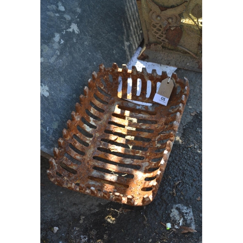 144 - Wrought iron fire basket. L37cm