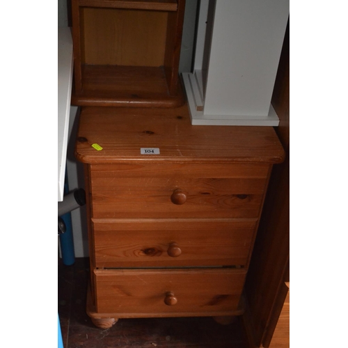 104 - Pine 3 drawer bedside cabinet. W44cm D38cm H60cm