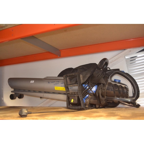 177 - MacAllister 3000w leaf blower