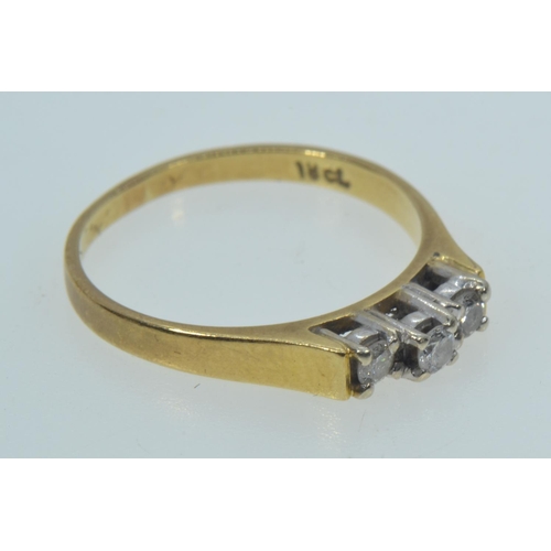 10 - 18ct gold & three stone diamond ring, size O, 2.8 grams