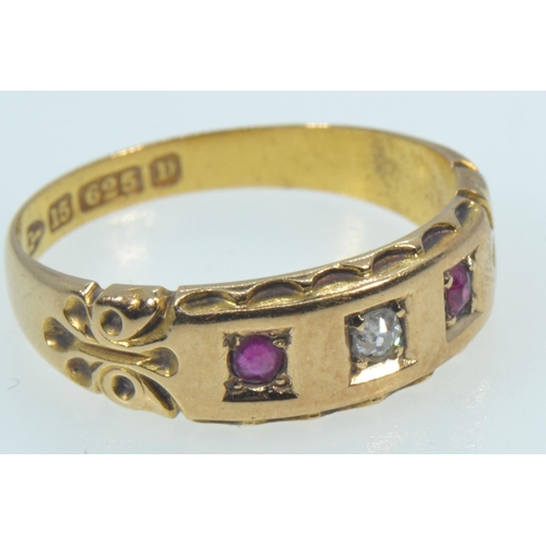 30 - Victorian 15ct gold, diamond & ruby ring, P1/2, 3.68 grams