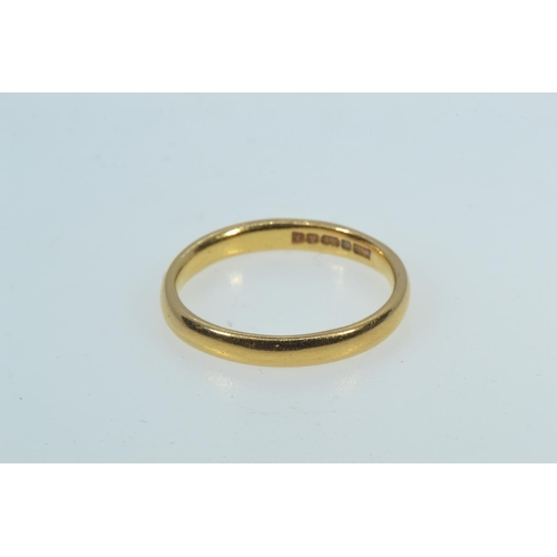 33 - 22ct gold band ring, size R1/2, 4.53 grams