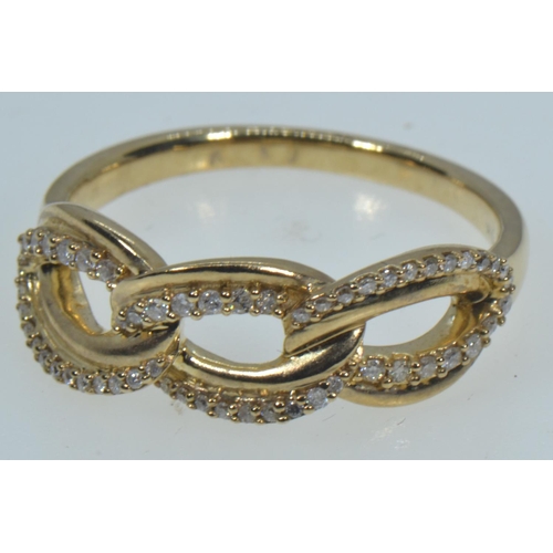 66 - 9ct gold & diamond chain link design ring, size P, 3.2 grams