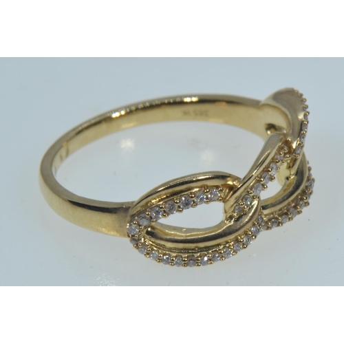 66 - 9ct gold & diamond chain link design ring, size P, 3.2 grams