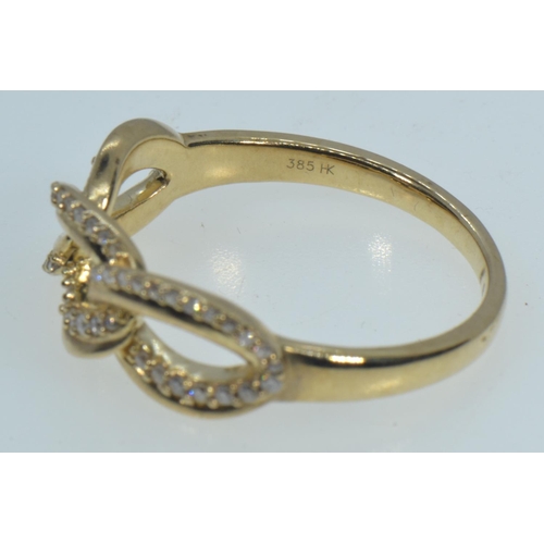 66 - 9ct gold & diamond chain link design ring, size P, 3.2 grams