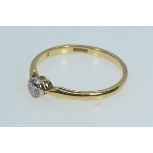 72 - 18ct gold & diamond solitaire ring, size S, 2.65 grams