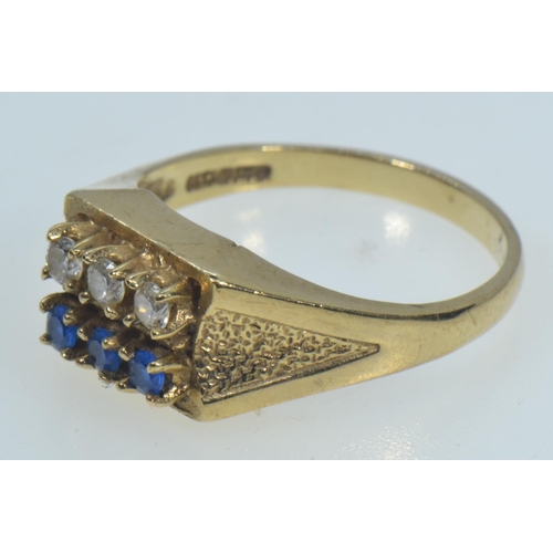 75 - 9ct gold, white & blue stone ring, size O, 3.3 grams