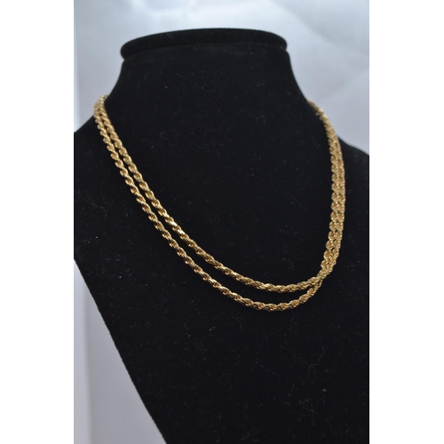 108 - 18ct gold rope twist neck chain, circumference 500mm, 8.8 grams