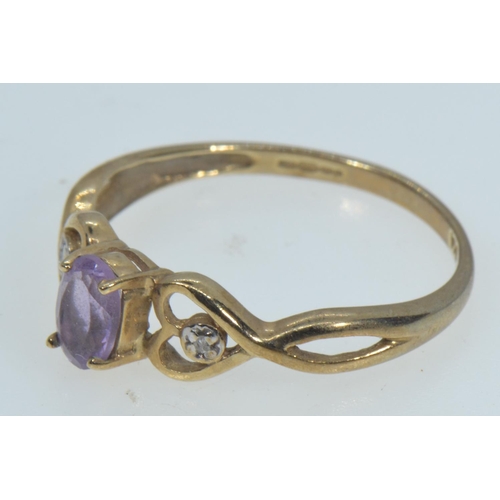 136 - 9ct gold, amethyst & diamond ring, size P, 1.45 grams