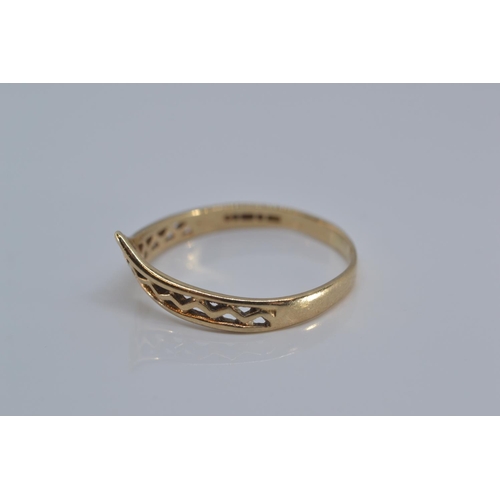 168 - 9ct gold open work wishbone ring, size P, 1.2 grams